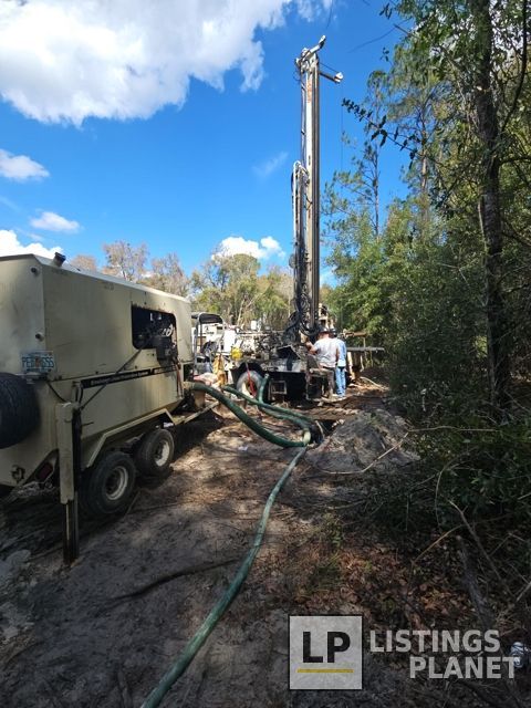 Earl's Well Drilling & Pump Service Inc.